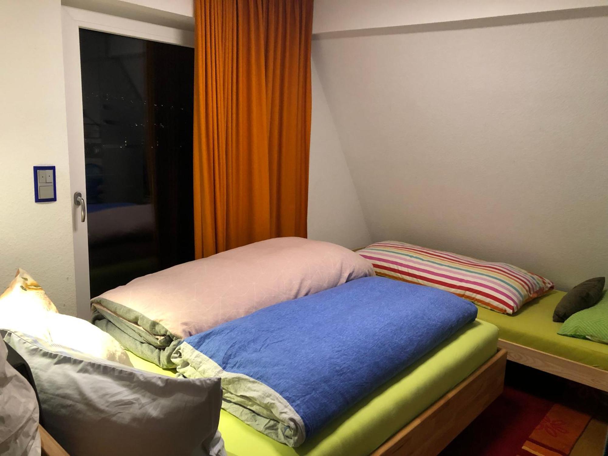 Aussichtszimmer Mit Modernem Glasbad Und Balkon Koblenz  Exterior photo