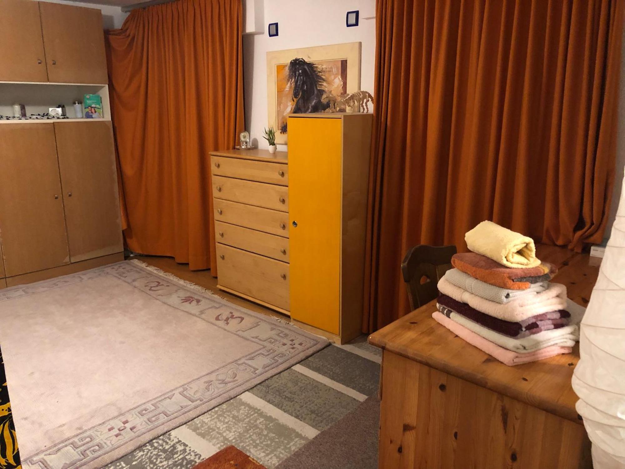 Aussichtszimmer Mit Modernem Glasbad Und Balkon Koblenz  Exterior photo